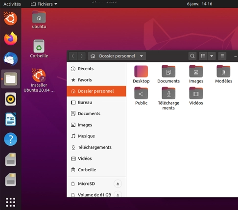 Desktop of an Ubuntu operating system where the folder with personal data is open